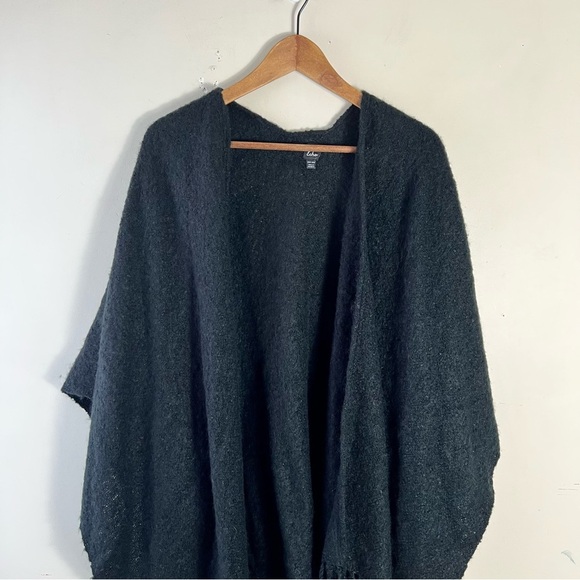 Echo Black Women’s Shall Cardigan Poncho With Fringe Black Size O/S Contemporary - Picture 5 of 8